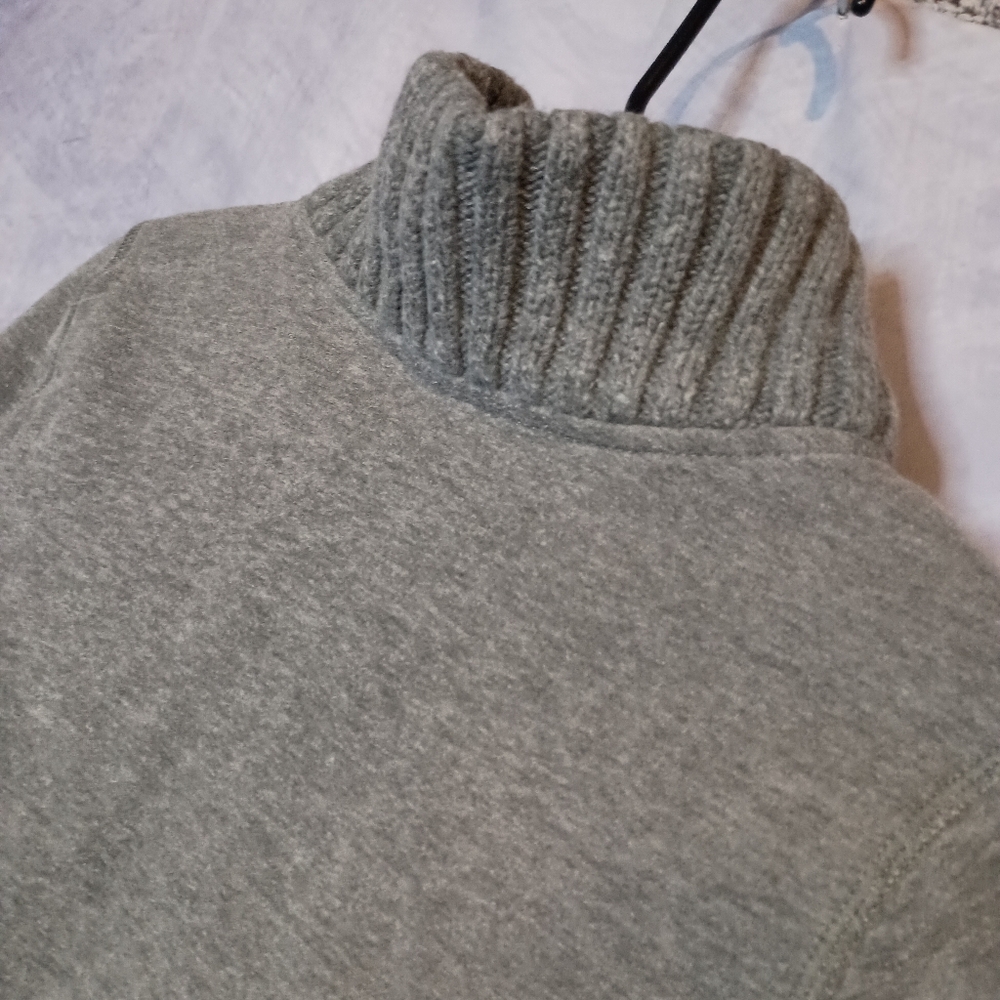 Hollister Fleece Zip Up Sweater Jacket - Picture 5 of 6